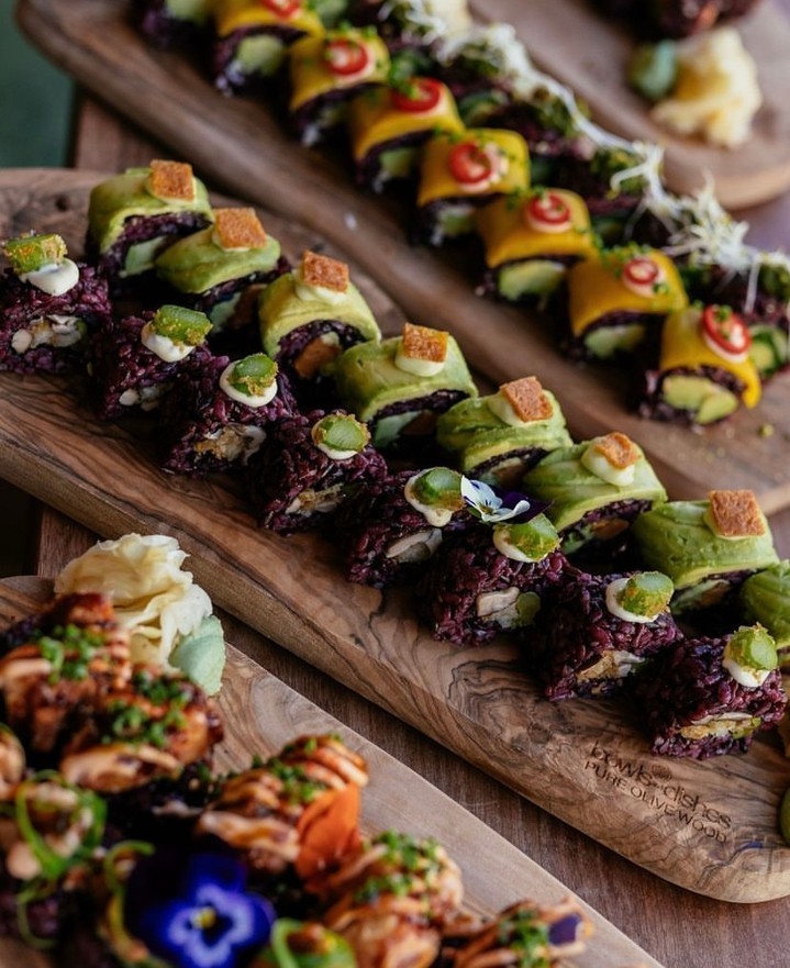 vegan sushi platter